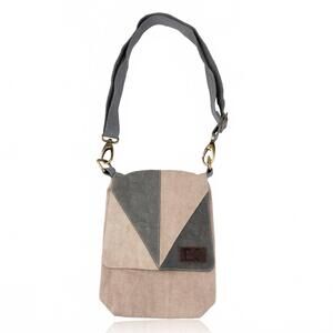 NEW HOWARD'S women's nikole patchwork denim crossbody bag in juniper